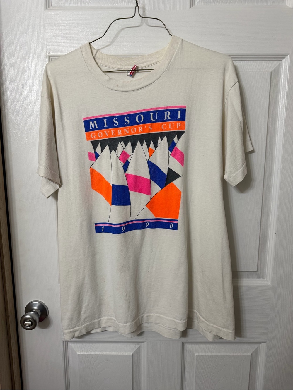 Missouri Governor's Cup 1990 Graphic Crewneck T-Shirt - White with Neon Accents